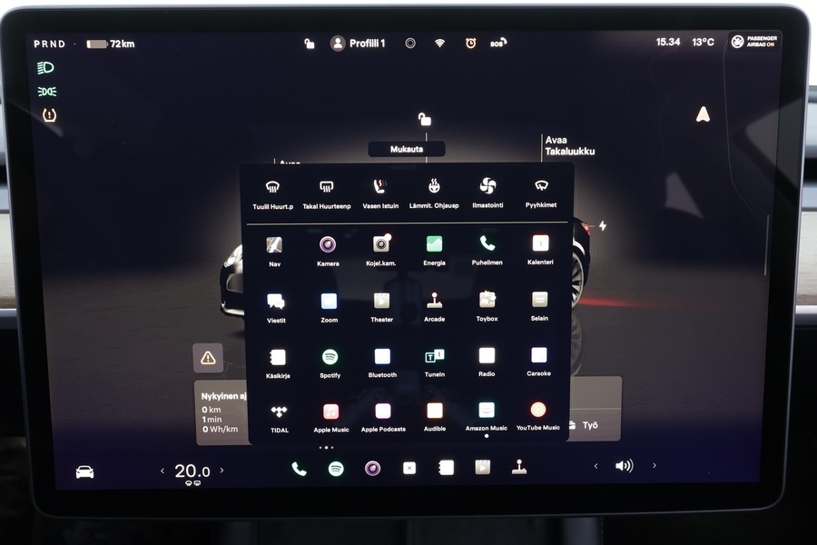 Tesla Model 3 vaihtoauto