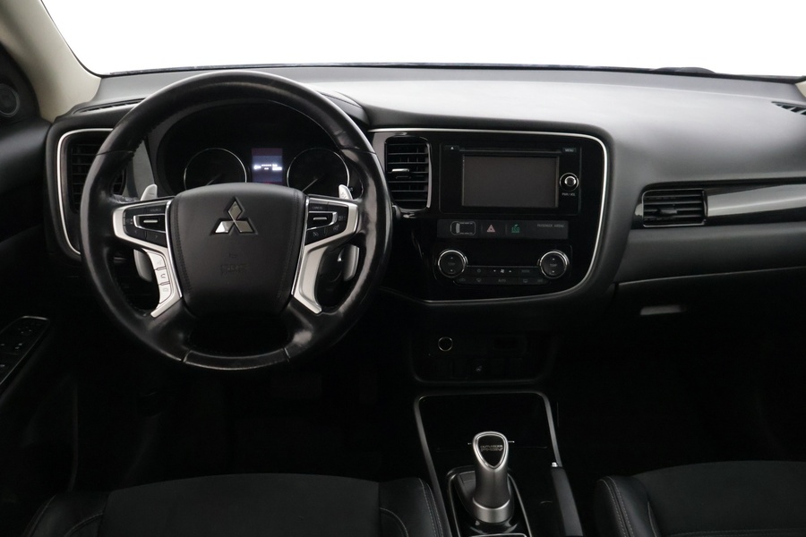 Mitsubishi Outlander vaihtoauto