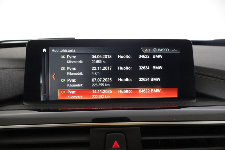 BMW 330 vaihtoauto