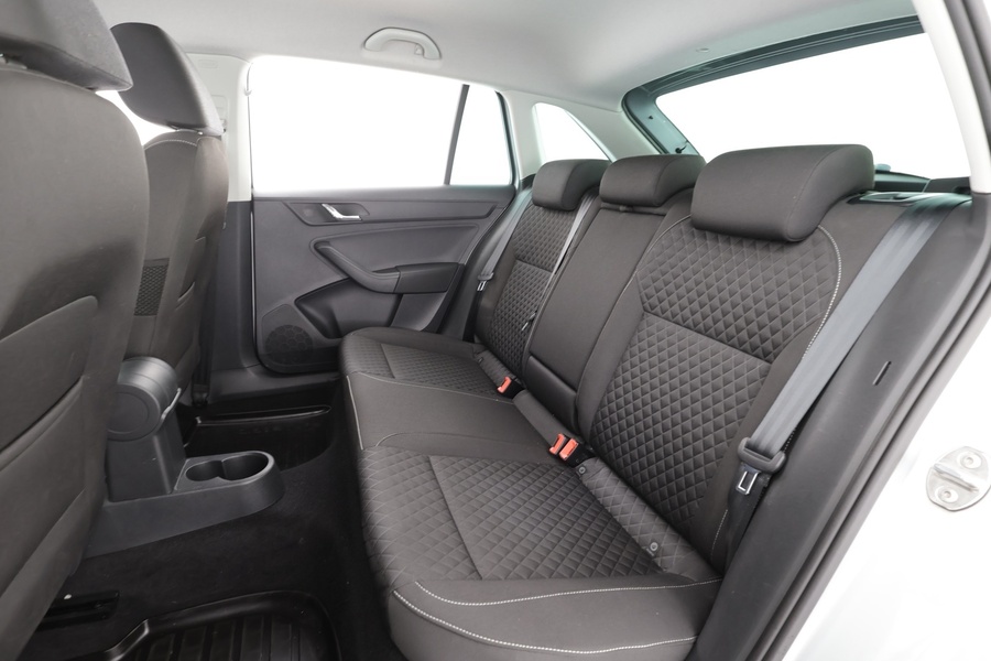 Skoda Rapid vaihtoauto