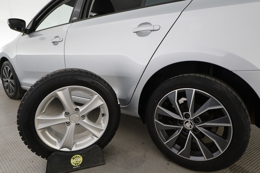 Skoda Rapid vaihtoauto