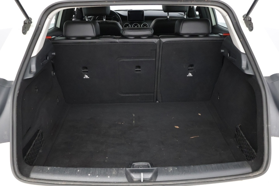 Mercedes-Benz GLA vaihtoauto