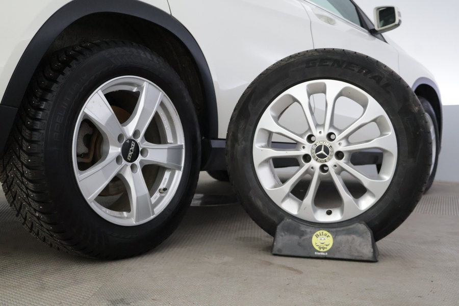 Mercedes-Benz GLA vaihtoauto