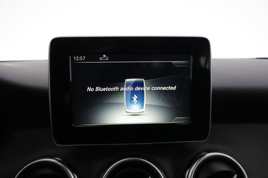 Mercedes-Benz GLA vaihtoauto