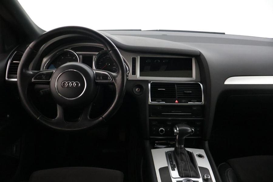 Audi Q7 vaihtoauto