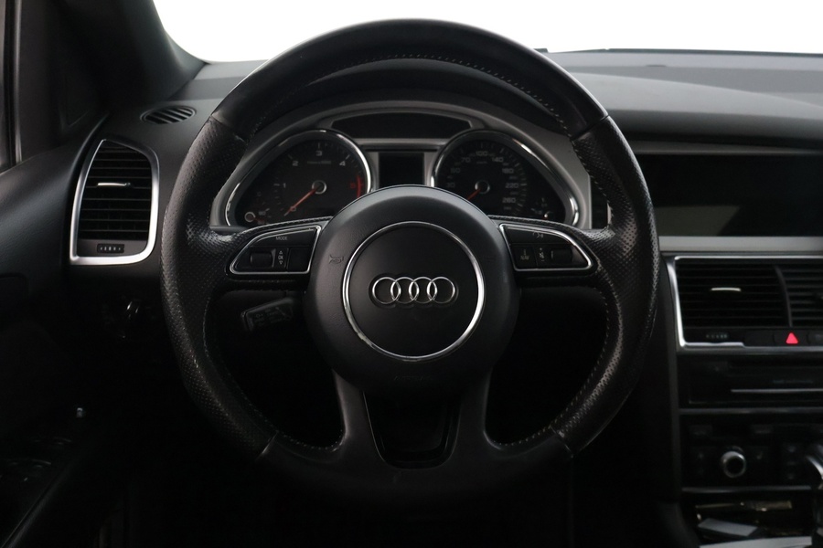 Audi Q7 vaihtoauto