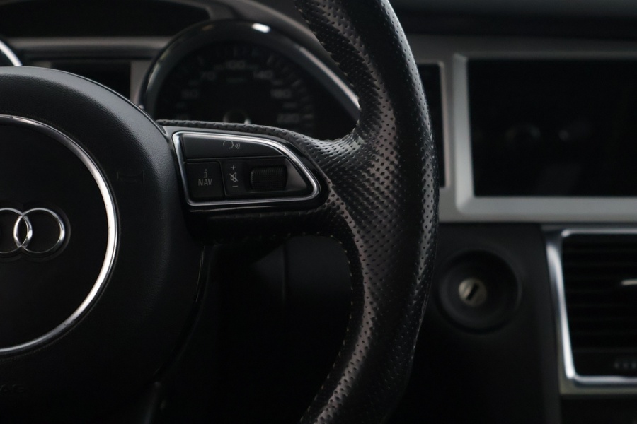 Audi Q7 vaihtoauto