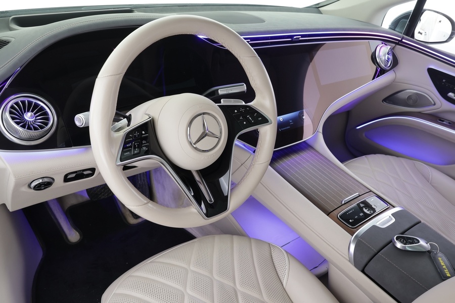 Mercedes-Benz EQS vaihtoauto