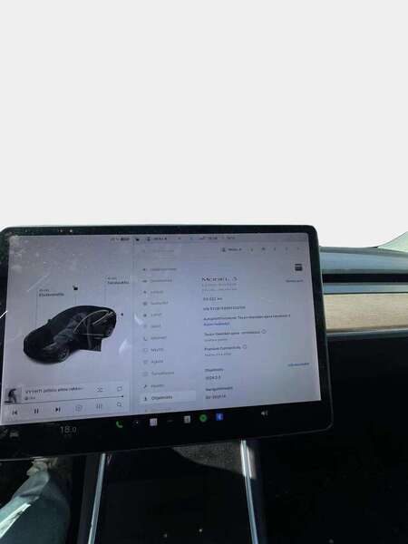 Tesla Model 3 vaihtoauto