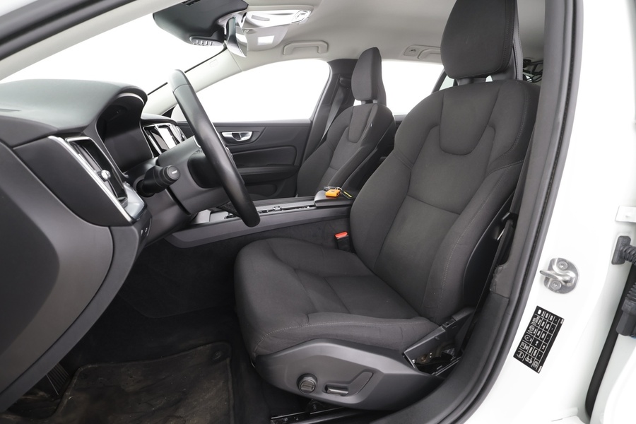 Volvo V60 Cross Country vaihtoauto