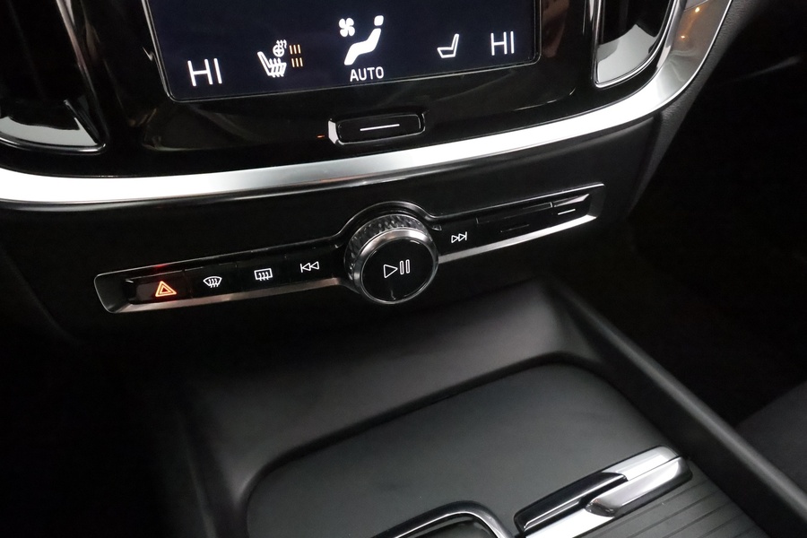 Volvo V60 Cross Country vaihtoauto