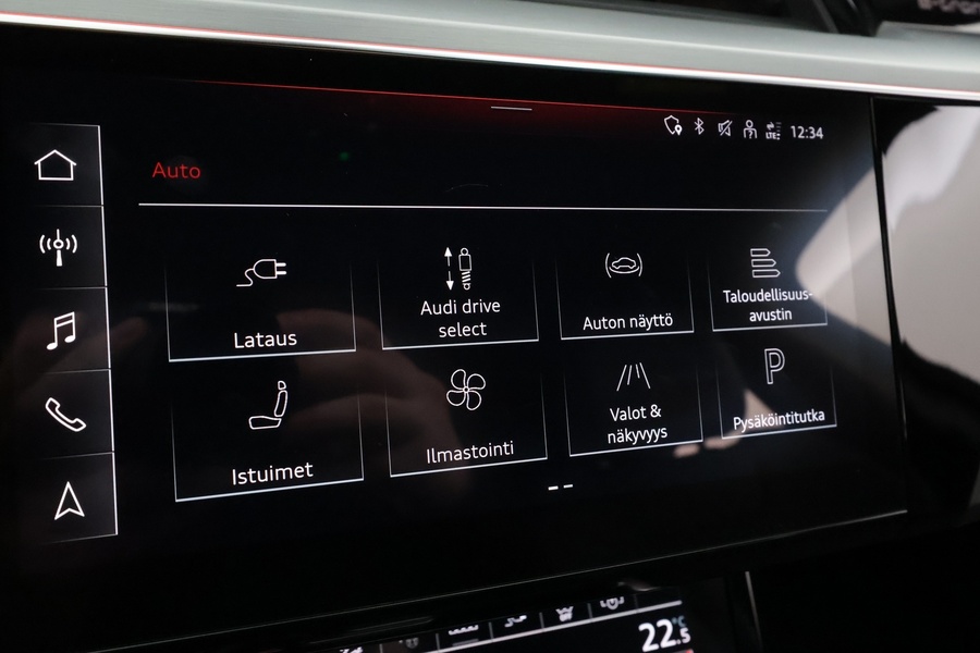 Audi Q8 e-tron vaihtoauto