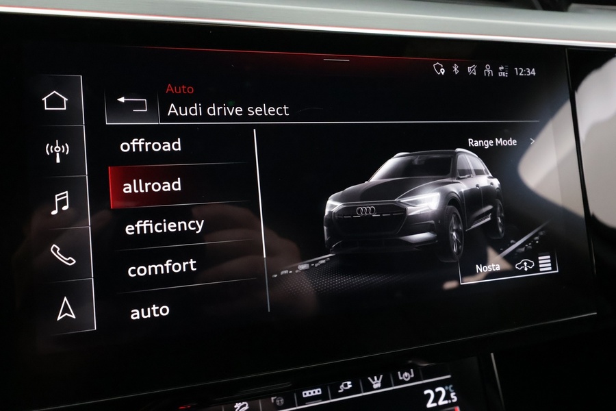 Audi Q8 e-tron vaihtoauto