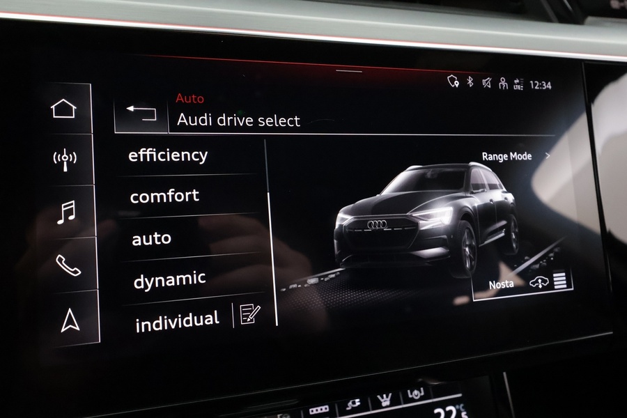 Audi Q8 e-tron vaihtoauto