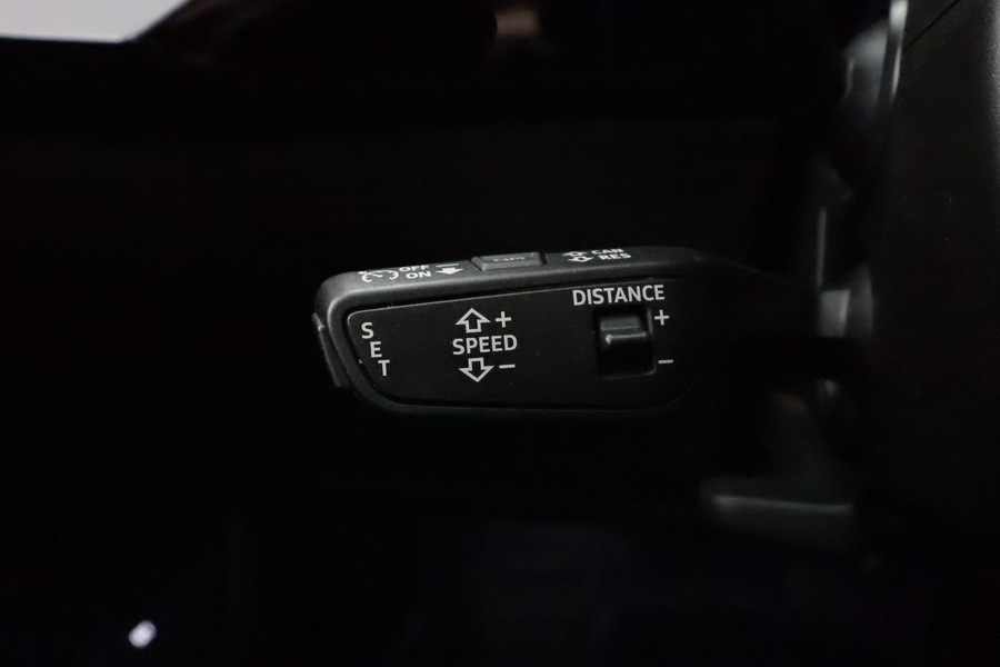 Audi Q8 e-tron vaihtoauto