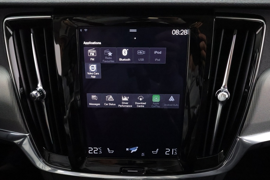 Volvo V90 Cross Country vaihtoauto