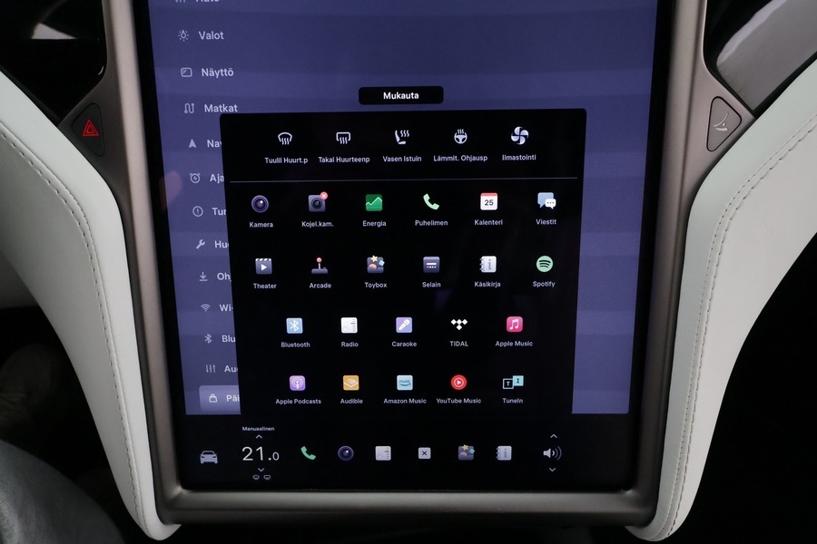 Tesla Model X vaihtoauto