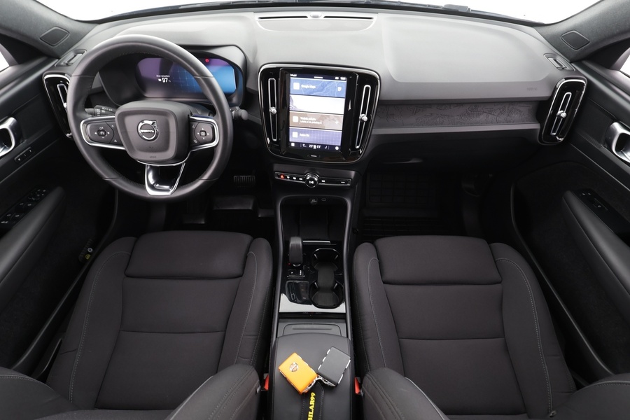 Volvo C40 vaihtoauto