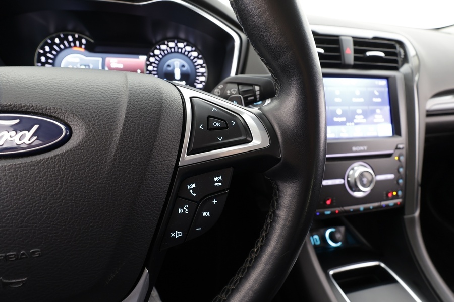 Ford Mondeo vaihtoauto