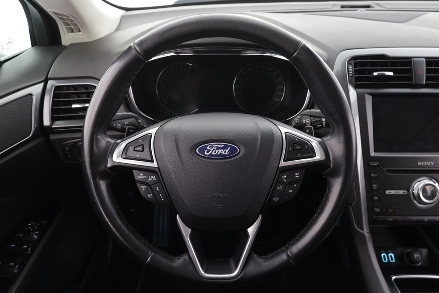 Ford Mondeo vaihtoauto