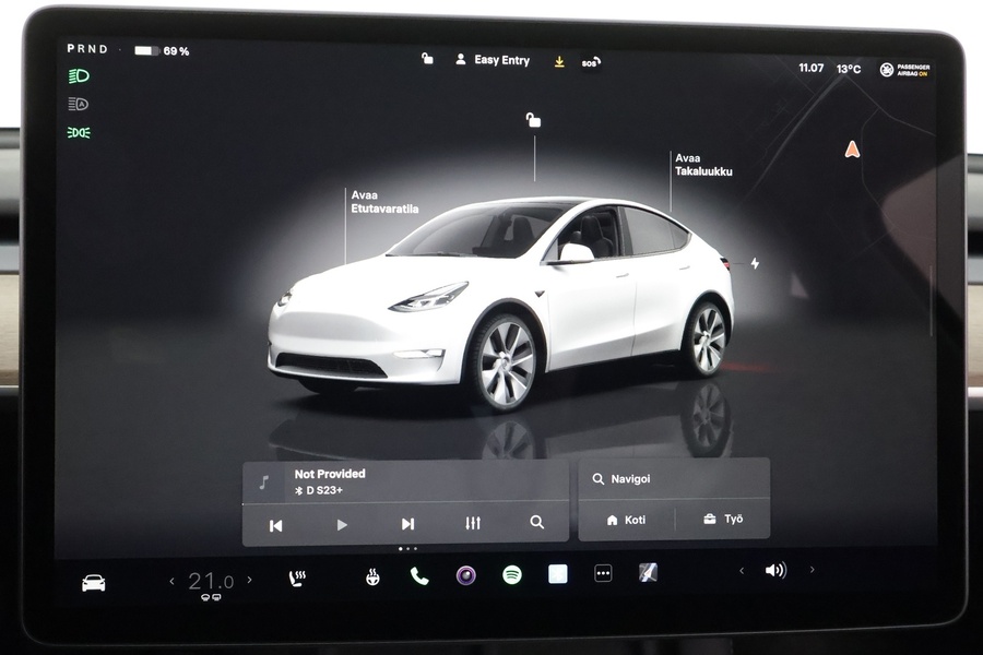 Tesla Model Y vaihtoauto