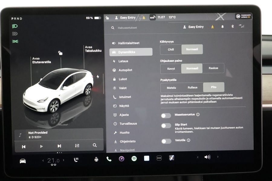 Tesla Model Y vaihtoauto