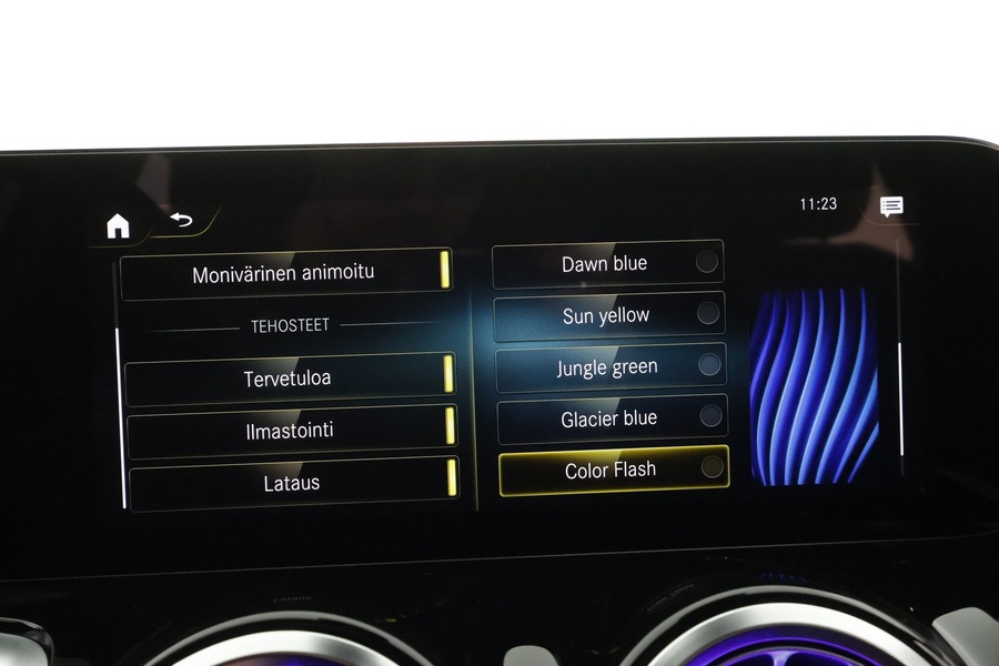 Mercedes-Benz EQB vaihtoauto