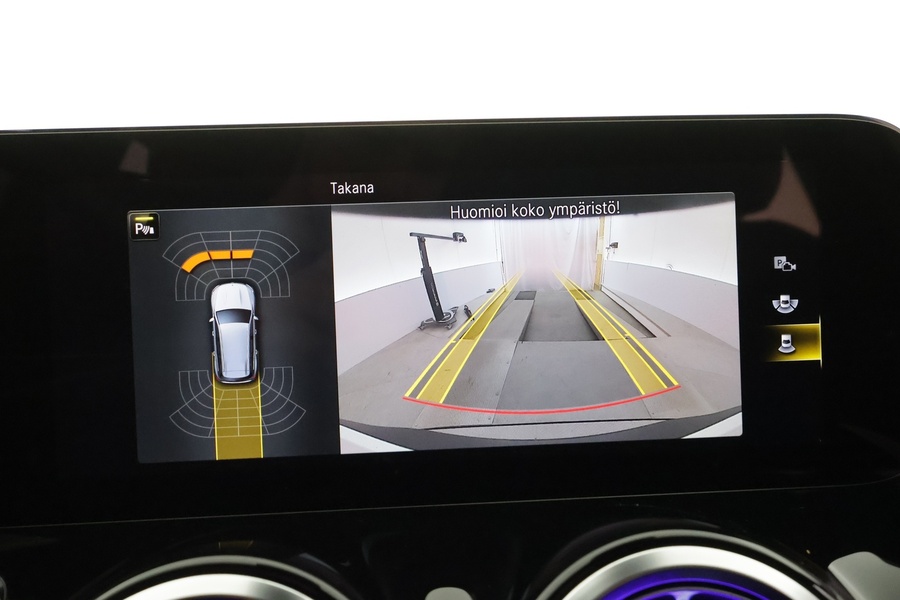 Mercedes-Benz EQB vaihtoauto