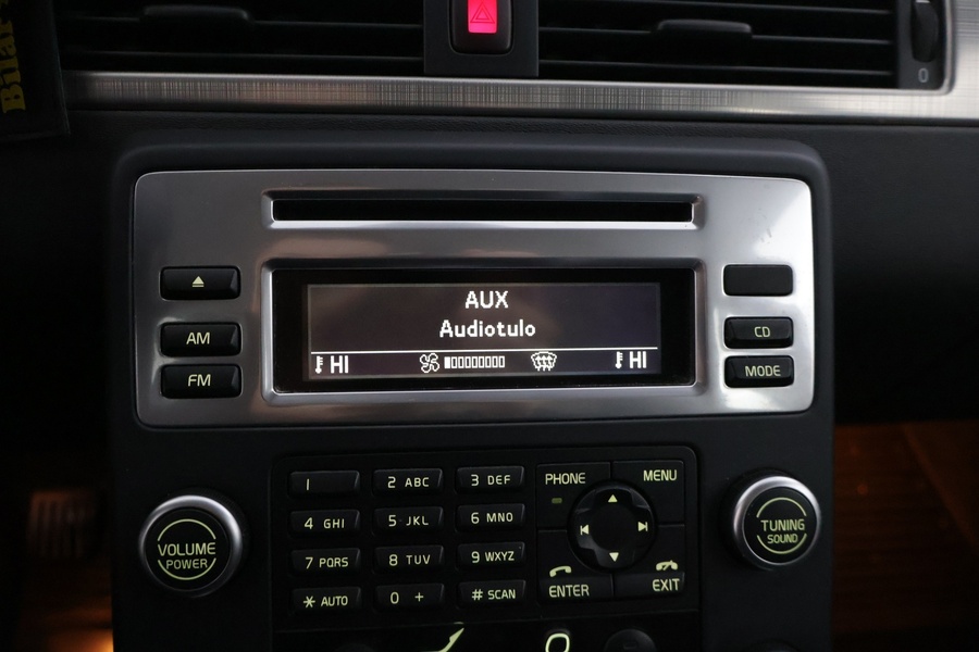 Volvo V70 vaihtoauto