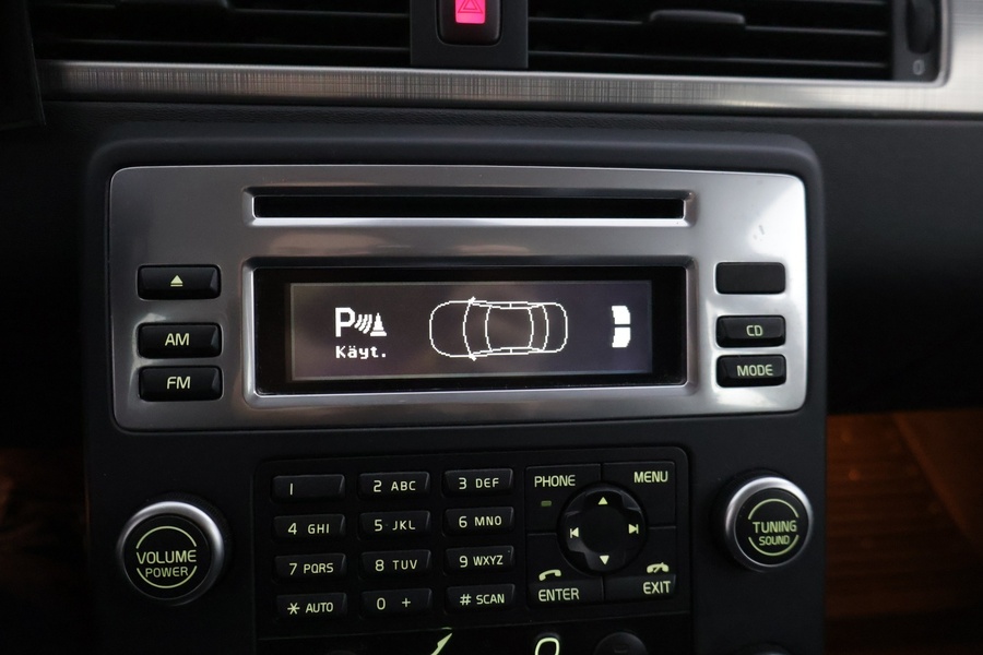 Volvo V70 vaihtoauto