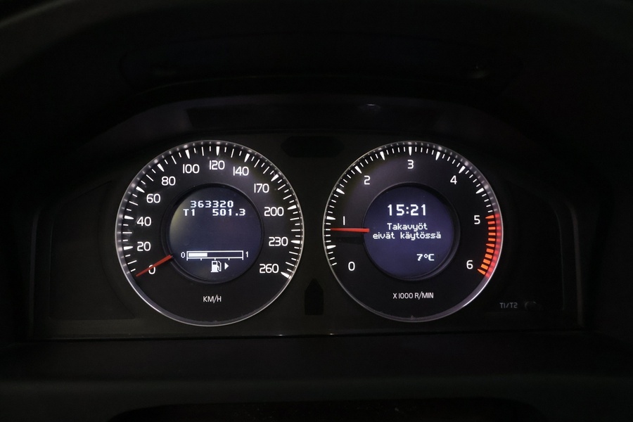 Volvo V70 vaihtoauto