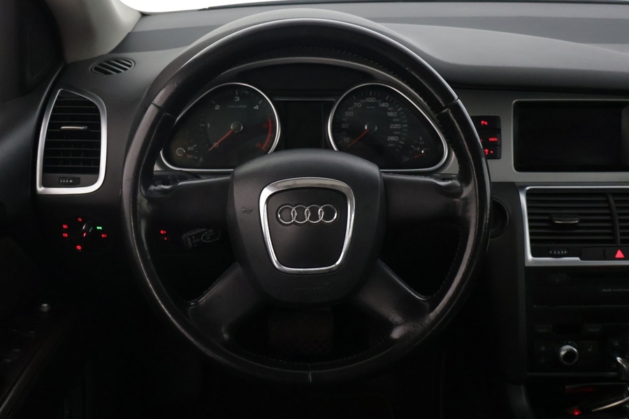 Audi Q7 vaihtoauto