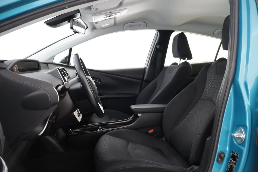 Toyota Prius Plug-in vaihtoauto