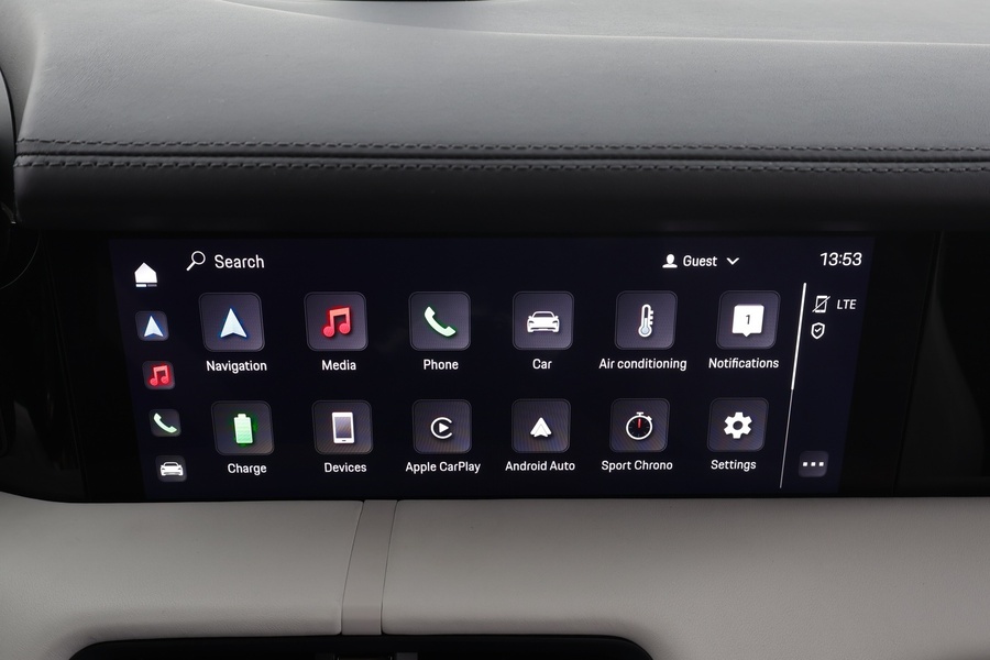 Porsche Taycan vaihtoauto