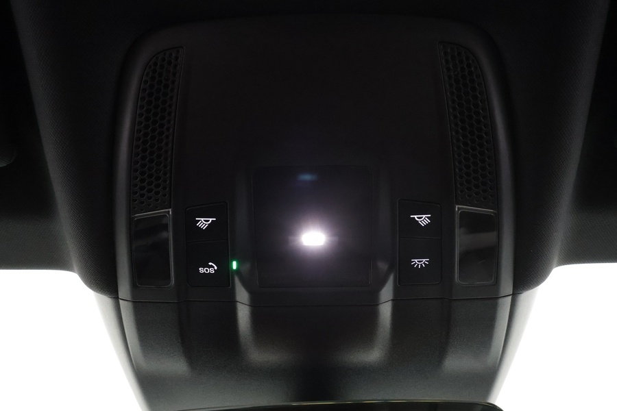 Porsche Taycan vaihtoauto