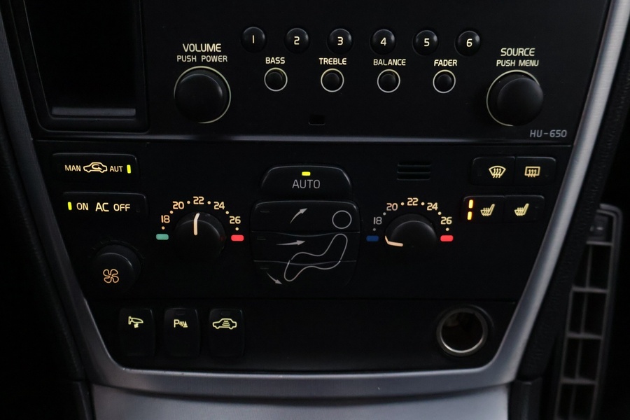 Volvo V70 vaihtoauto