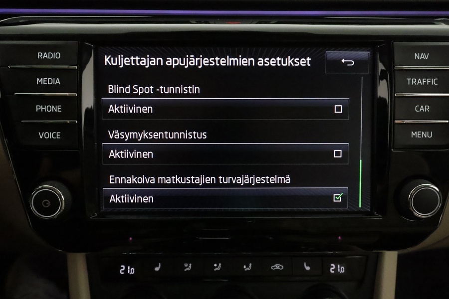 Skoda Superb vaihtoauto