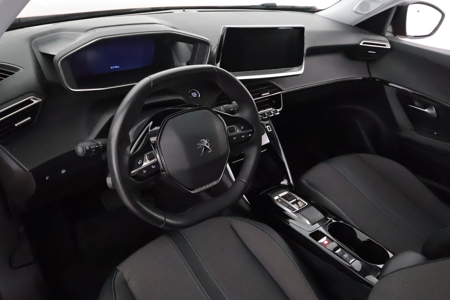 Peugeot e-2008 vaihtoauto