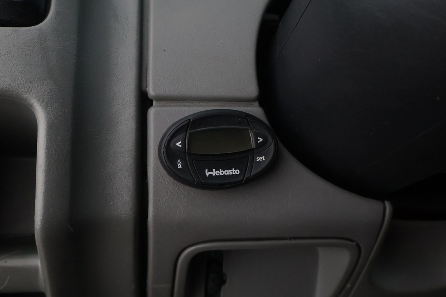 Opel Vivaro vaihtoauto