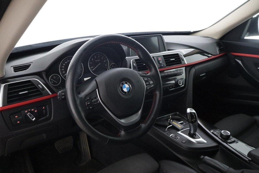 BMW 320 vaihtoauto
