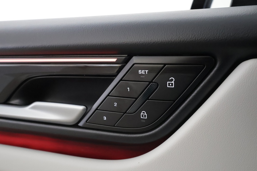 Porsche Macan vaihtoauto