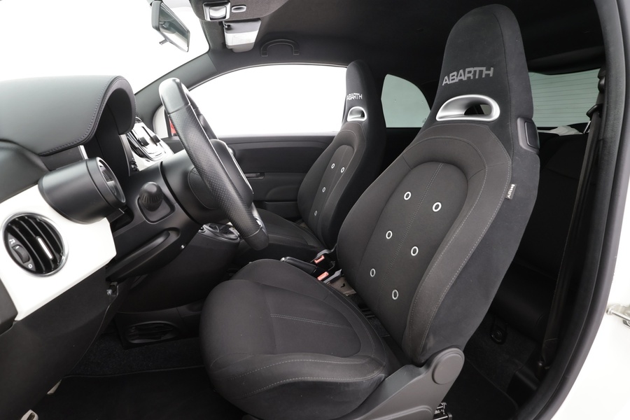 Fiat-Abarth 500 vaihtoauto