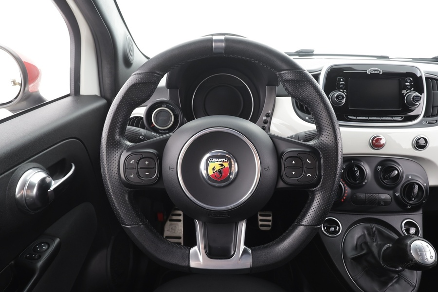 Fiat-Abarth 500 vaihtoauto