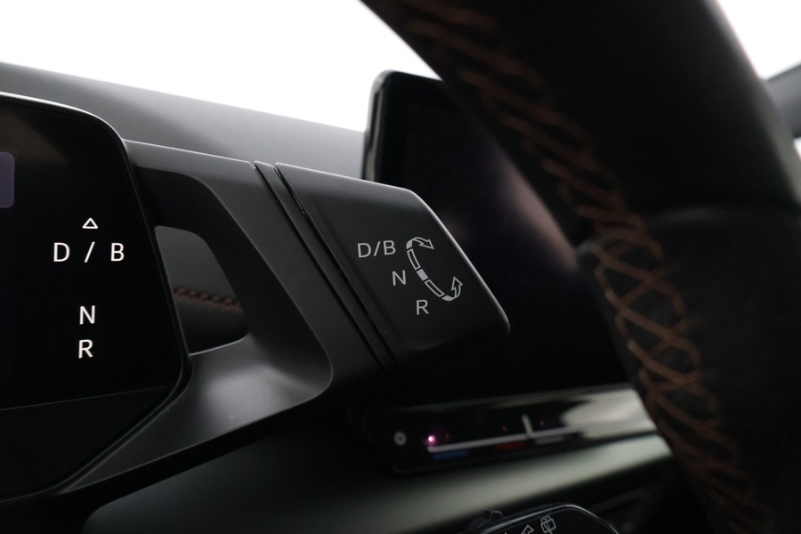 Cupra Born vaihtoauto