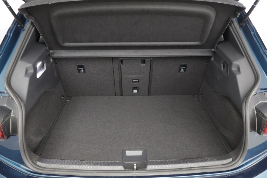 Cupra Born vaihtoauto