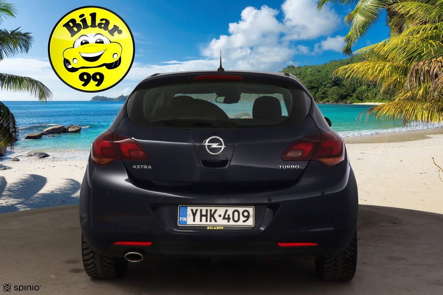 Opel Astra vaihtoauto