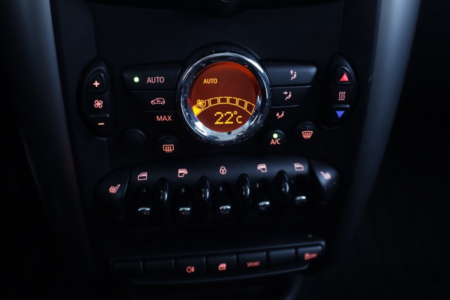 Mini Cooper vaihtoauto