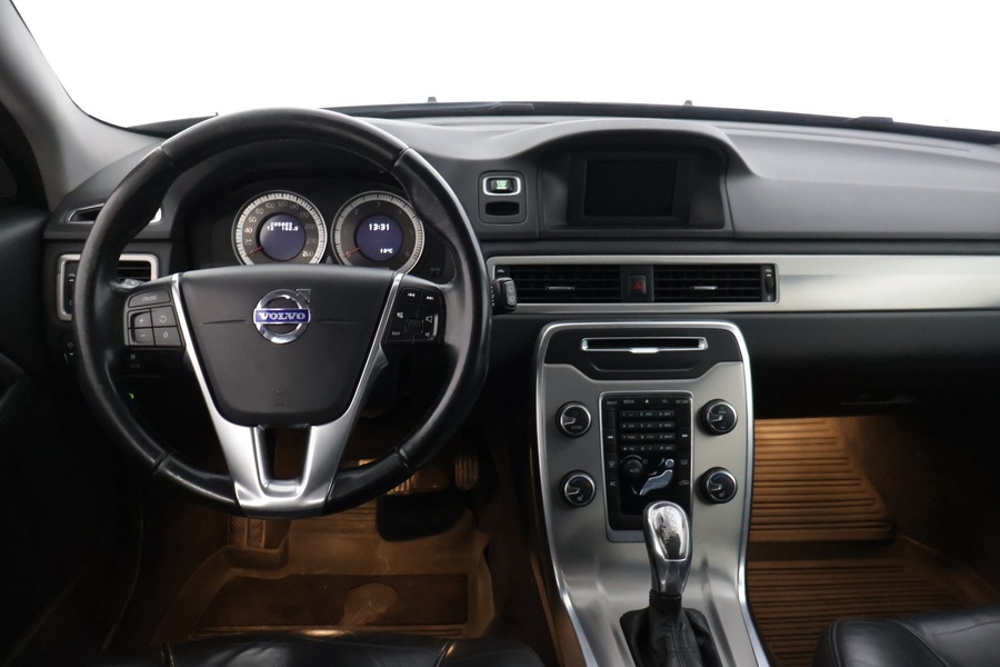 Volvo V70 vaihtoauto