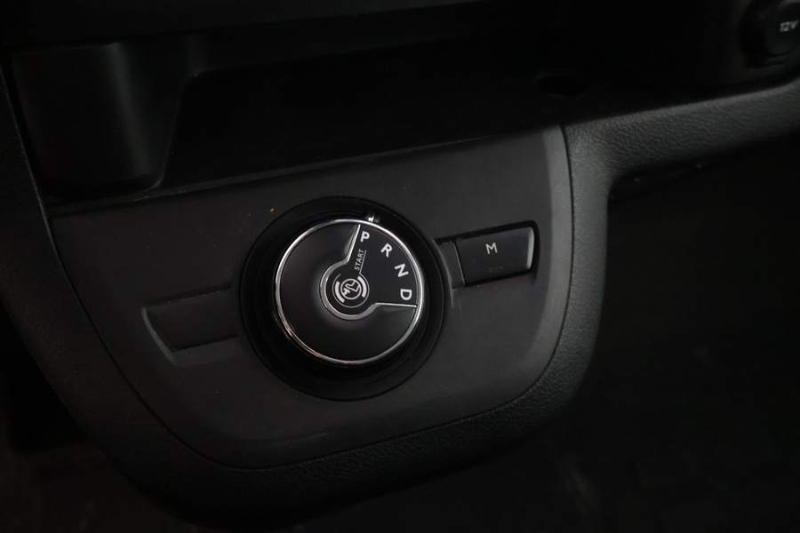 Peugeot Traveller vaihtoauto