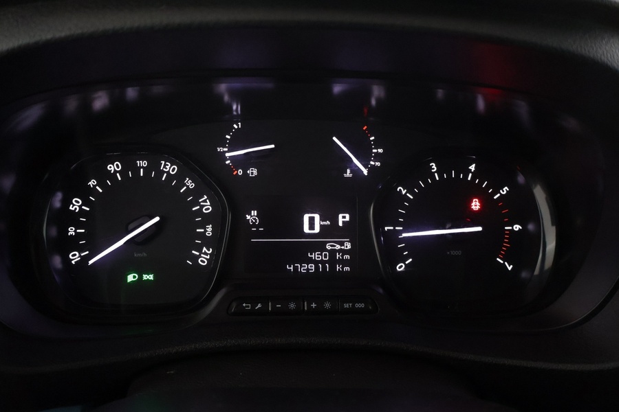 Peugeot Traveller vaihtoauto